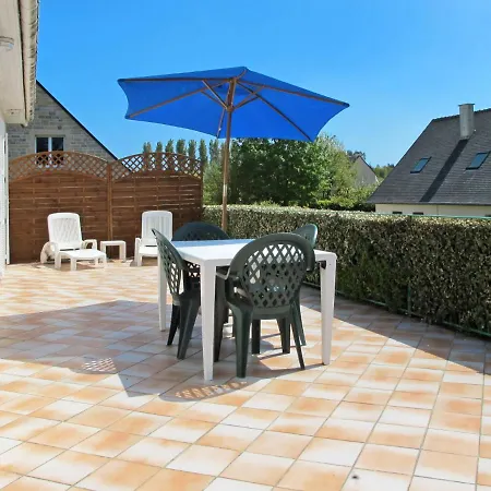 Holiday Sainte Antoine Nyaraló Réville
